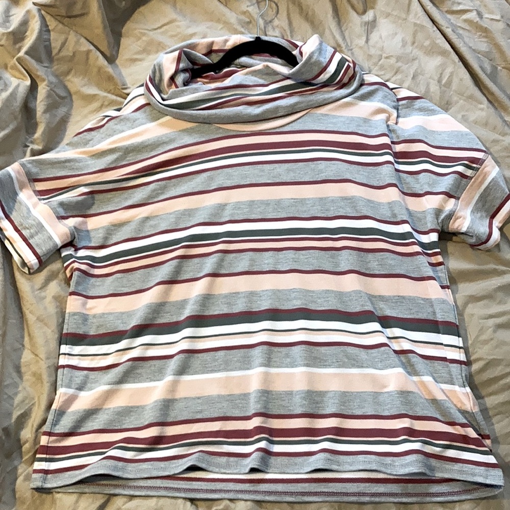 Short sleeve cowl neck top